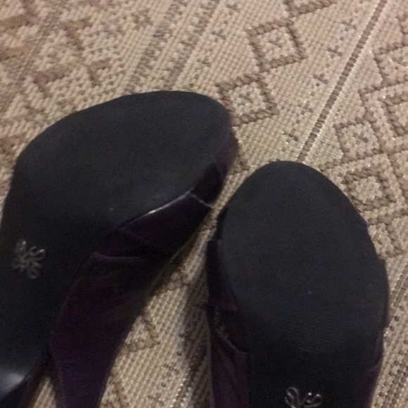Simply Vera Wang Purple Platform High Heels 8.5 - Picture 6 of 10